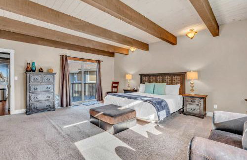 South Lake Retreat Deck Dock & Game Table - Foto 16