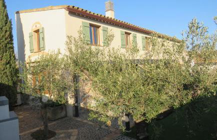 Escape to a spacious retreat with garden - Foto 48