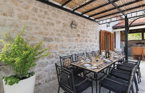 Pet Friendly Home In Orebic - Photo 7