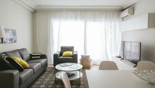 The Lucky Flats - Belando Quintana - Photo 4