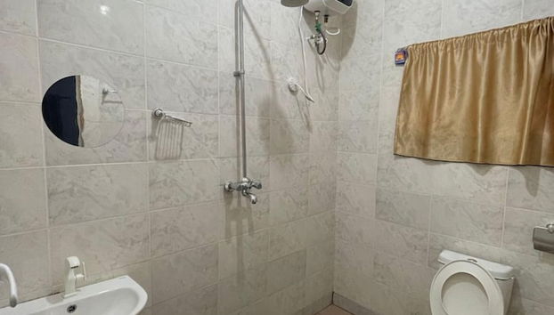 99 Apartment and Lounge Ltd - Foto 5, Baño