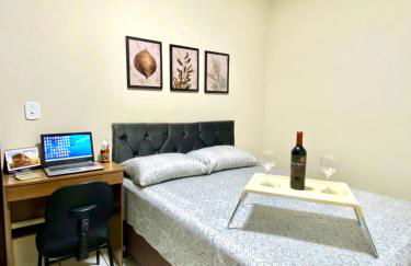 Apto charmoso na V Planalto perto Shopping com 2 Quartos de Casal ArCond Wifi 500megas Home Office e Garagem em Dourados - Foto 6