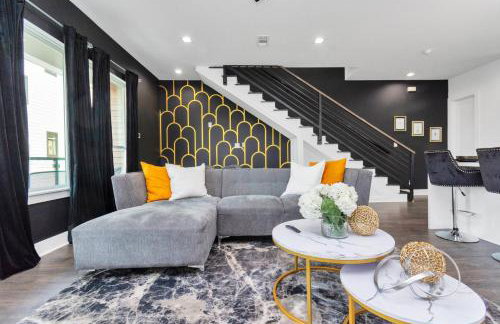 The Suite Spot! Downtown Skyline Views! Sleeps 12 - Foto 2