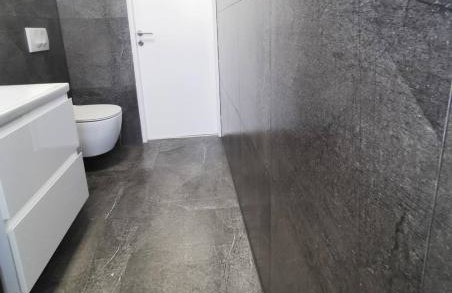 Oasis in the city near Amfiteatar,free parking and free Wi-Fi - Foto 12