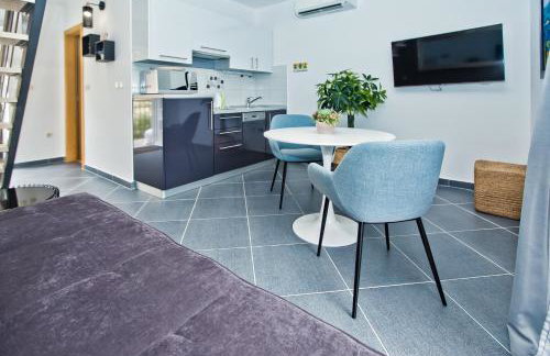 Luxurious Apartments Maslina with Beach - Photo 61