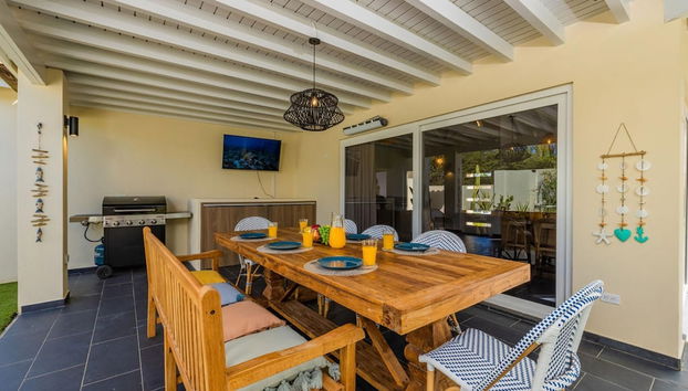 NEW Villa - Beautiful 3BR 2BA With Private Pool - Foto 2, Habitación