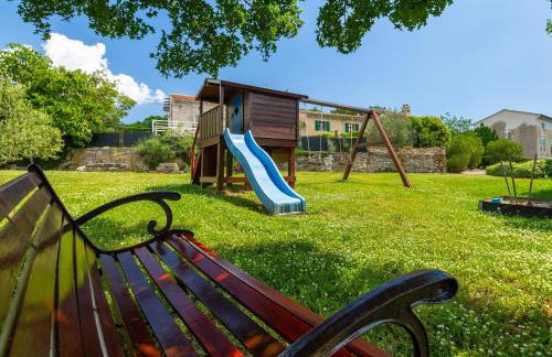 Luxury villa with a swimming pool Trget, Rasa - 7247 - Foto 24