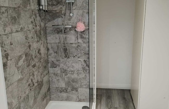 Immaculate 4-bed Apartment in Liverpool - Foto 11