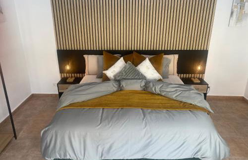 The Courtyard Studio Apartments - Foto 39