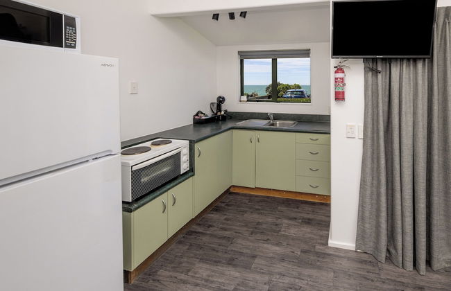 Napier Beach TOP 10 Holiday Park - Photo 26