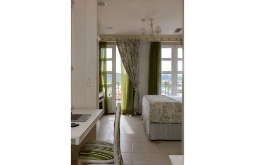 Luxuoso resort cinco estrelas com vista para o mar - Foto 12