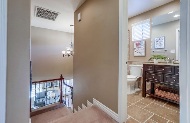 Beautiful Backyard Oasis 5 bedroom 3 Bathroom Home - Foto 41