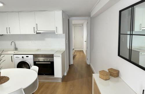 Apartamento Rabdells Olivanova 150m de la playa - Photo 2