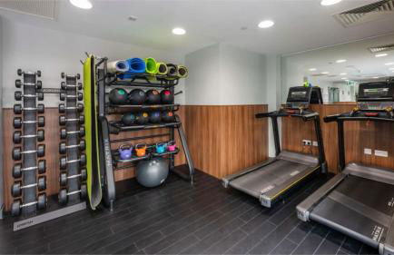 Students Only Straits Egham - 40 mins to Waterloo - Direct Bus to Heathrow - Foto 9