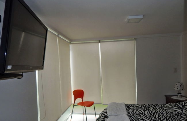 Minimalist Apartment - Photo 10