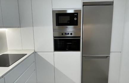 Piso de lujo en primera linea de playa y garaje - Photo 21