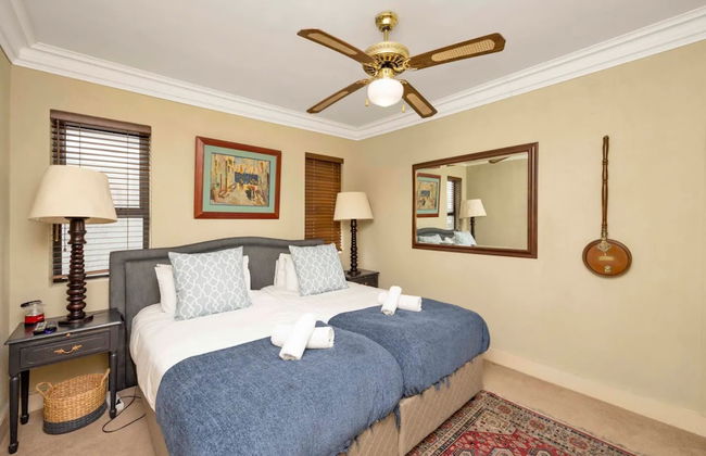 Bright and Stylish Beachfront Apartment - Foto 3