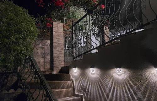 Ella's Sea View Villa - Photo 3