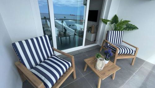 Sea Breeze - Photo 2