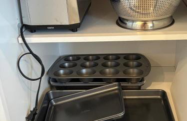 NEW-Upscale-EnSuites-King Bds-Fast WiFi-Quiet Area - Foto 20