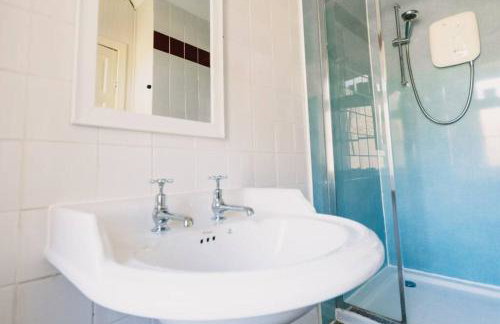 Atholl Apartment - A Unique apartment in countryside park with WIFI and access to pool and bar - Foto 12