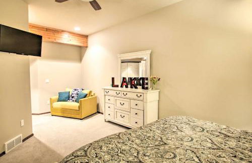 Luxurious Liberty Lake Hideaway with Hot Tub! - Foto 15