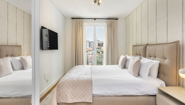 WHome Urban Retreat: Downtown Luxury, Parking, AC & Elevator - Foto 3, Habitación