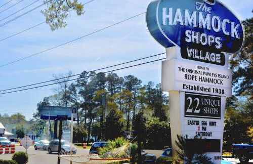 2Br 2Ba Condo on Golf Course - Foto 45