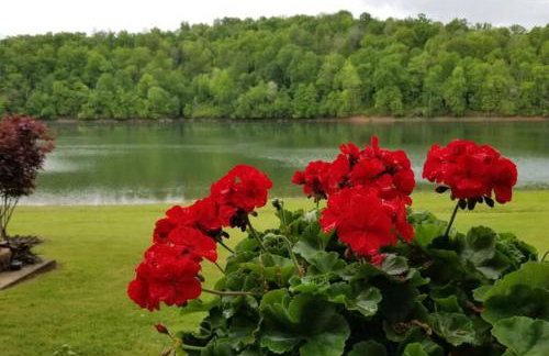 Lakehouse has Spectacular View plus Easy Access! - Foto 70