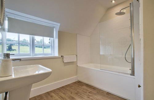 Stables Cottage by Group Retreats - Photo 18