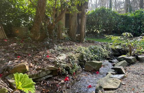 Enchanting Lodge, Cosy Hidden Gem with Woodburner - Foto 31