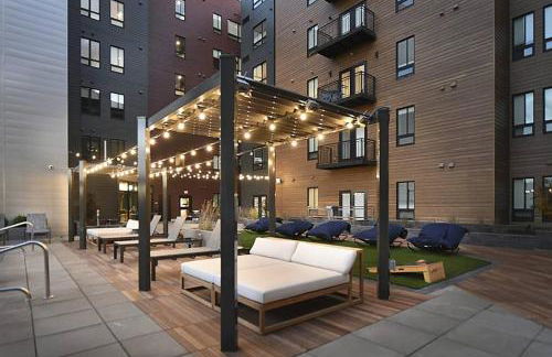 Penthouse Views & Iconic El Capitan Ambiance - Foto 12