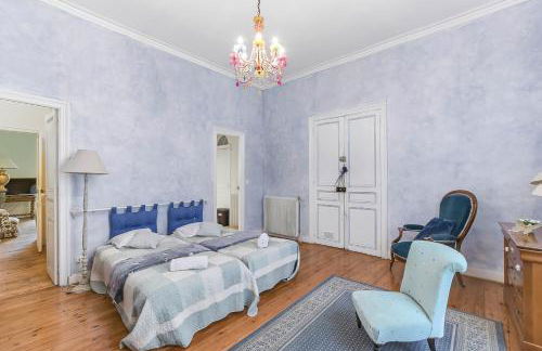 Les Bellevue Cité "3 Apartments, 1 with Garden & Private Parking, Aircon, WiFi, Free Public Car Park, 1 km from Cité" - Foto 35