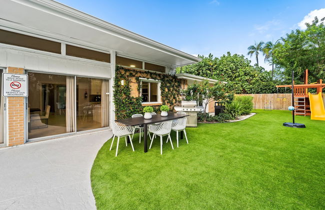 4BR Intracoastal Retreat With Pool, Games & More! - Foto 32