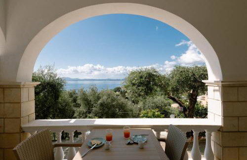 Vallia's Seaview & Stylish Apartments by Konnect, Nisaki - Photo 8