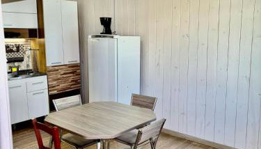 Casa próxima ao shopping Lages e a festa do pinhão - Foto 4