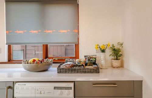 1 Bed in Whitegate 91266 - Photo 11