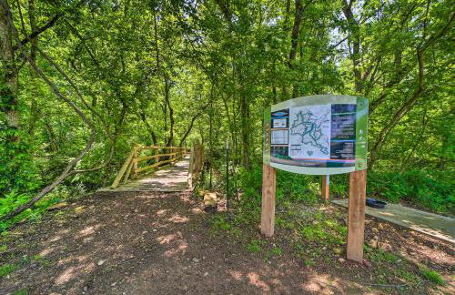 Lakefront Retreat with Game Room in Bella Vista! - Foto 39