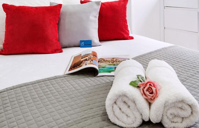 The Armadale Road Residence II - Photo 11