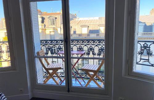 Outstanding 2 bedrooms with a terrific Eiffel Tower view - Foto 16