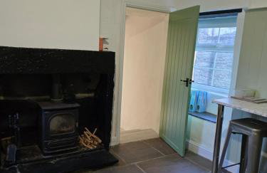 Swallow Cottage Middleham - Photo 18