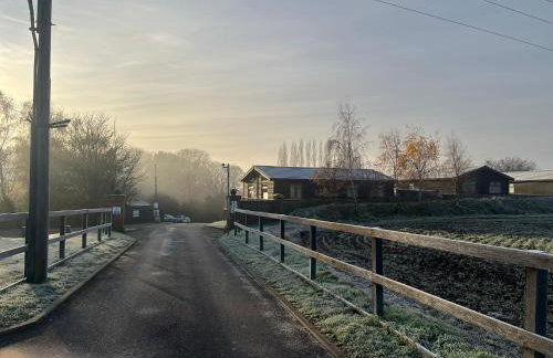 Cosy Countryside Hot Tub Retreat! Fully Central Heated with FREE Parking - Foto 26