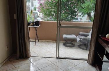 Apartamento de frente com sacada - Foto 8