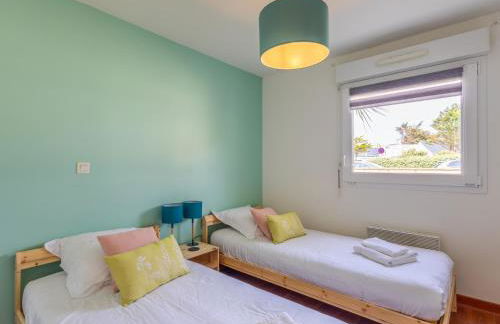 Pieds Dans L'eau Madame est Servie - Foto 13