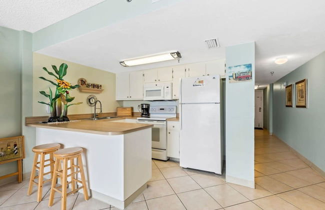 Sweet Sunrise Oceanfront Condo w Pool Hot Tub - Foto 8