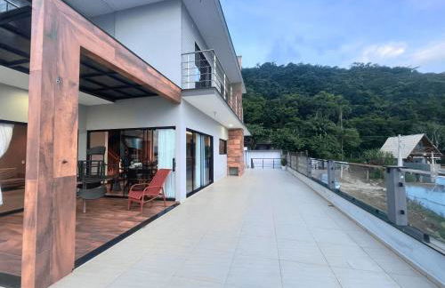 Pedaço do paraíso - Casa da colina - vista MAR - Praias & Trilhas - Foto 34