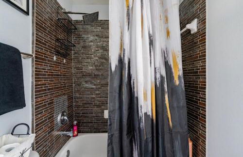 Fireside Double Kings Midtown Luxe Suite - Foto 24