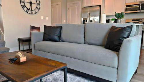 Modern 4BR Townhouse with Parking & Lake Views - WVille rep 4 - Foto 3