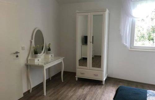 Villa Ludilo mit 4 Apartments in Poljica - Marina bei Trogir Split - Photo 52