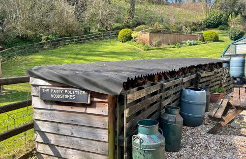 Perfect Tranquil Holiday Home Old Forge Pumphouse - Pass the Keys - Photo 56